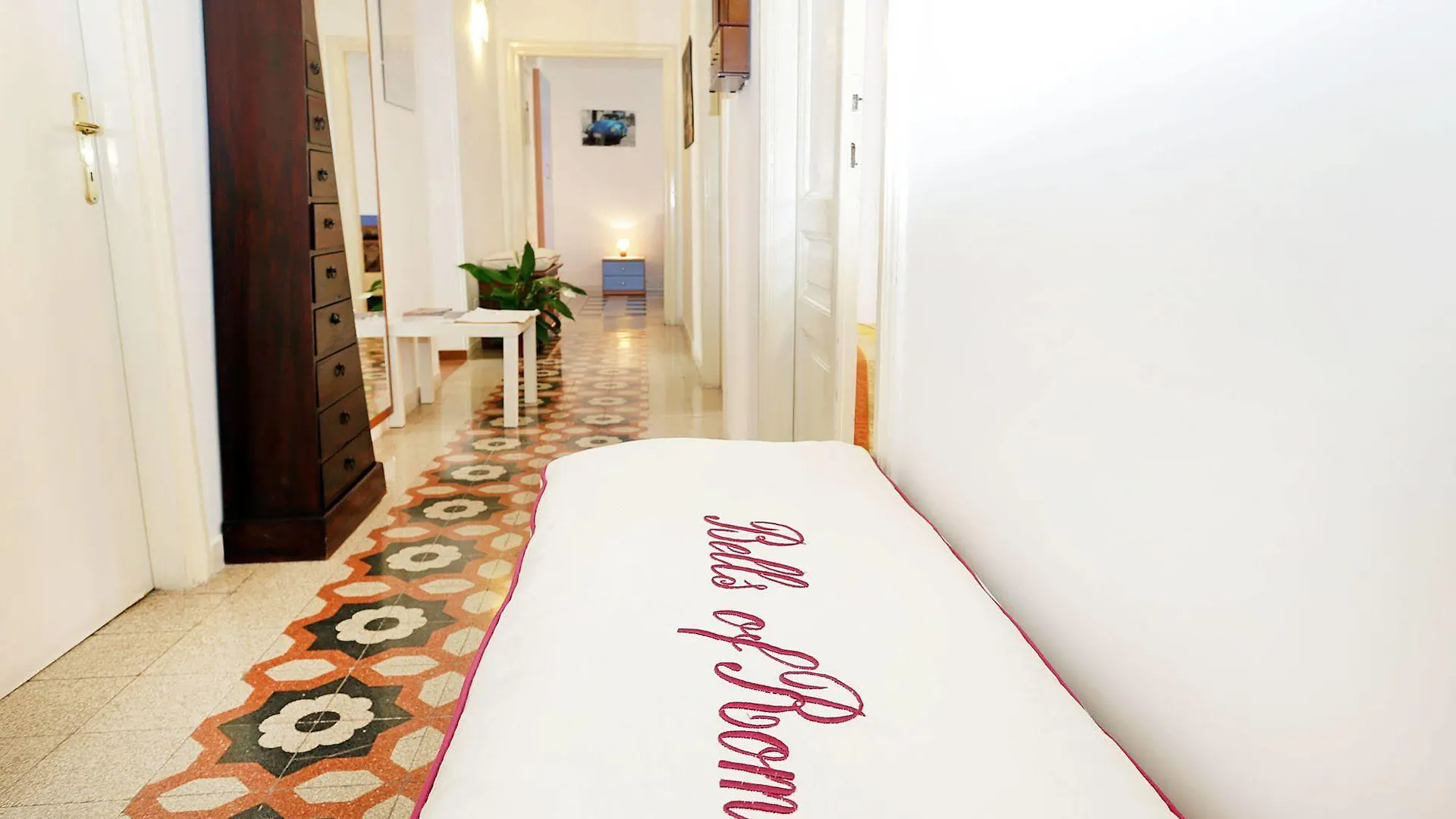 Pensionat Bells Of Rome Hotell